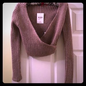 Crop sweater